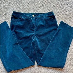 Chicos Teal Green Velveteen Pant. Preloved with lots of life left. No flaws